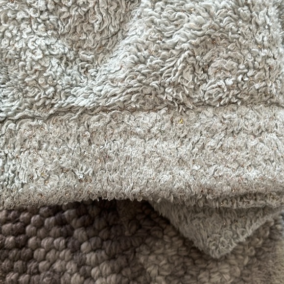 Adidas Girl Loose Fit Glitter Sherpa Pull Over - Picture 6 of 9